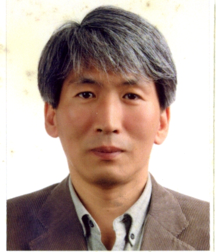 이용철 사진